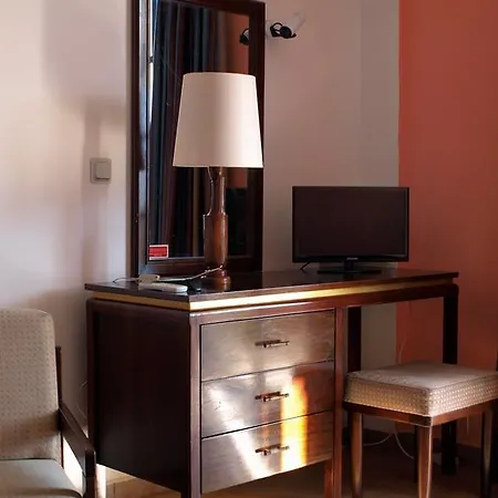 Aparthotel Castellania 2*