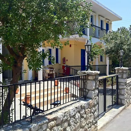 Castellania Aparthotel Livadia (Tilos)
