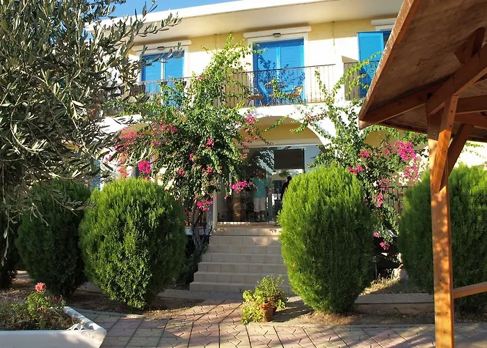 Castellania شقة فندقية 2*