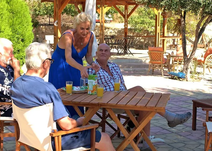 Castellania Aparthotel 2*