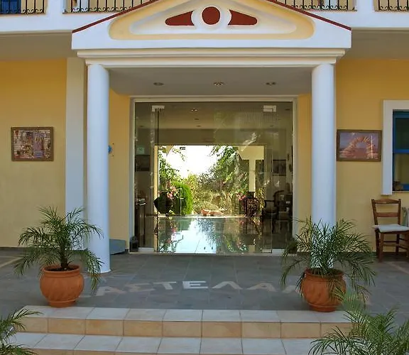 Castellania 2* Livadia (Tilos)