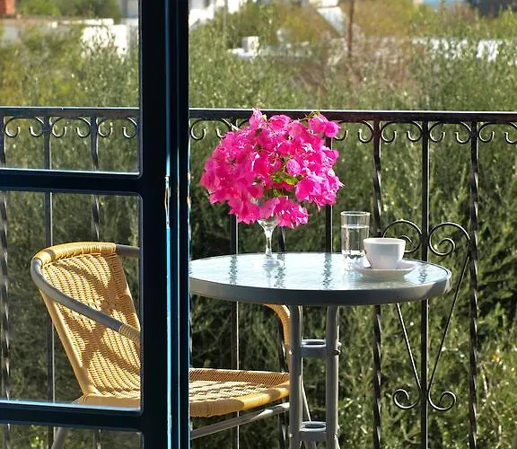 Castellania Livadia (Tilos)