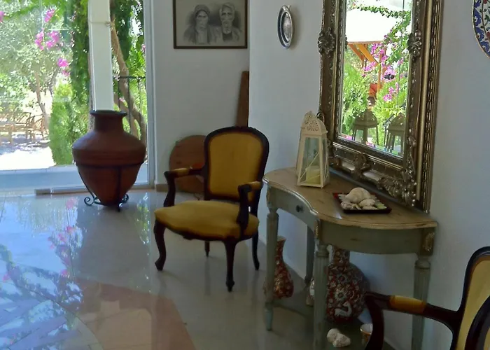 Castellania Livadia (Tilos)